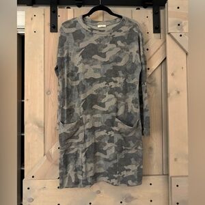ODDY Brushed Camo Shift Dress